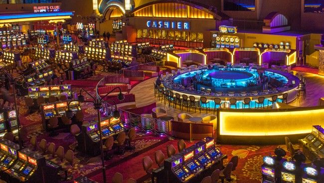 Vegas Casino کیسینو میں پوکر گیمز